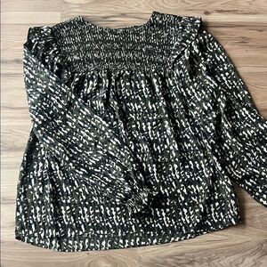 Zac & Rachel Black and White Patterned Blouse